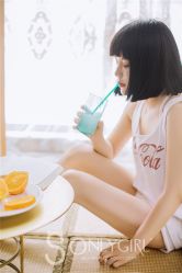 -onlygirl摄影美学馆高端定制(江滩店)