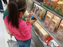 -泡泡玛特POPMART(蓝色港湾店)