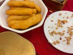 -山城年华老火锅(玉林店)