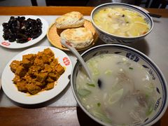 -虢国羊肉汤馆(政二街店)