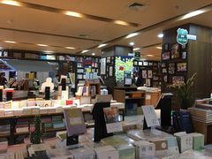 -新华书店(沙坪坝书城店)