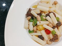 -香山湖家家宴(中山陵店)