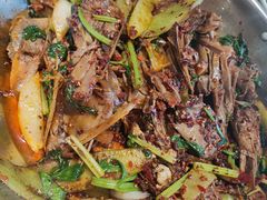 主打的干锅鸭头-安诚居干锅鸭头(八角店)