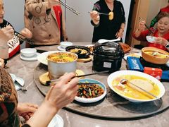 -有红鸡毛店·川菜(建设路店)