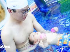 -龙格亲子游泳俱乐部(泊富中心)