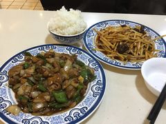 鱼香肉丝-南京点赞小馆