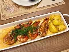-Mark&Mars Restaurant