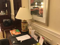 -深圳富苑皇冠假日套房酒店