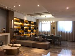 -上海外滩老码头亚朵酒店