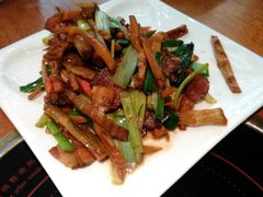 -黑鸡小馆(金源店)