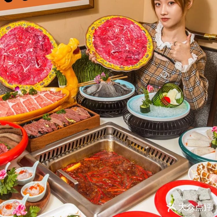 火锅大佬「高老九」8周年👏免费吃火锅!