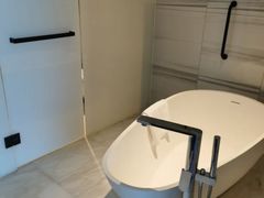 -大连星海皇冠假日酒店
