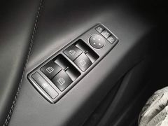 -TESLA 特斯拉(郑州正弘城体验店)