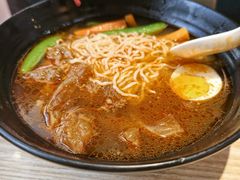 -滋味满屋美食坊(上海街店)