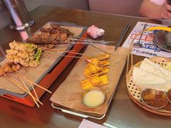 -神府路壹号·海鲜烧烤·砂锅粥·锅物(三坊七巷店)