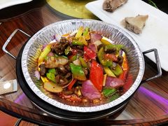 -伊源鼎盛餐饮服务有限公司