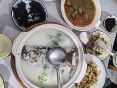 -天乐农家鱼头王(天目湖店)