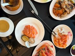 -圣丰索菲特·2 On 988 Café 自助餐厅