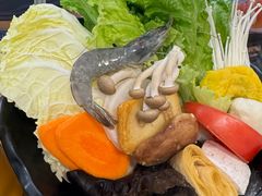 -呷哺呷哺(常营华联店)