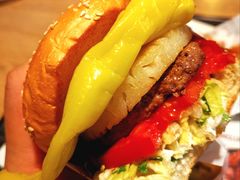 -The Habit Burger Grill 哈比特汉堡(爱琴海店)