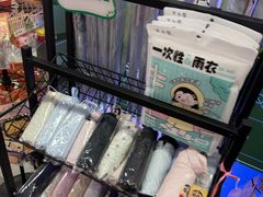 -潮品挚尚(五角场苏宁易购店)
