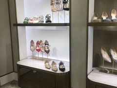 -JIMMY CHOO(海港城精品店)