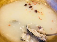 -颜氏双江清水鱼一养身火锅(磁器口店)