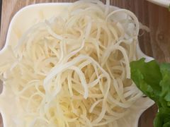 -三人行骨头王火锅(长寿店)