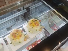 -花花卷卷·鲜食蛋糕(静安久光百货店)