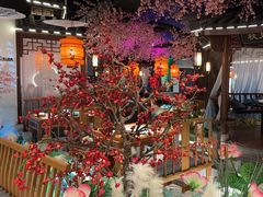 -荷塘秋月·本帮江浙菜(国权路店)