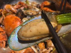-七欣天香辣蟹火锅(无锡锡沪西路店)