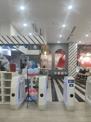 -宝燕乐园(春申店)