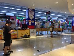 -家乐福(四元桥购物中心店)