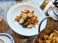 -老唐三下锅 ·张家界地标美食(溪布街店)