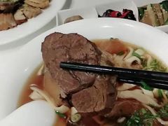 -天下三绝 牛肉面/红酒