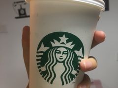 -星巴克(西安曲江银泰店)