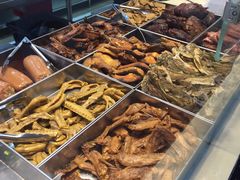 -狗撵鸭(泰山公寓店)