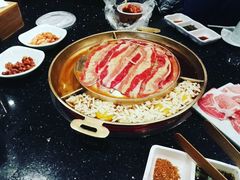 -猪啊牛呀羊啊铜盘烤肉(正大广场店)