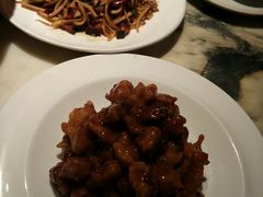 -梁家大院•农家菜(昆山会展中心店)