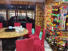 -泸沽肴(泸沽湖大洛水村农村信用社旁店)