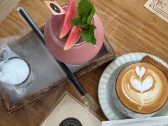 -Mark&Mars Restaurant