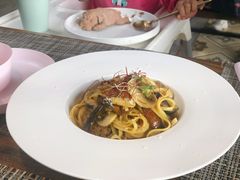 -喜洲吧·江畔老船厂·庭院餐厅(喜临院店)
