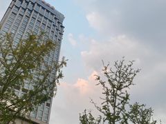 -易生活购物公园
