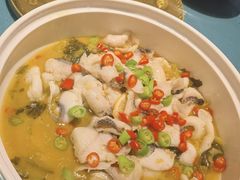 -呷湘厨·鱼汤捞饭·剁椒鱼头·辣椒炒肉(国家会展中心店)