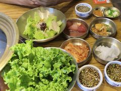 -韩景台烤肉(八大处店)