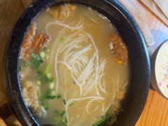 -勺子米线·云南传统小吃市集(四方街店)