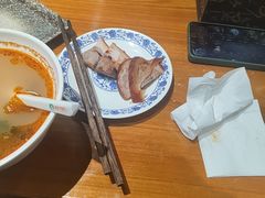 -老天桥酱肉烧饼夹肘子(天桥店)