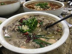 酸菜肥牛-无招牌