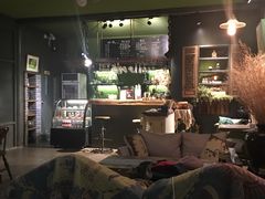 -出走咖啡·面包(宋庄店)