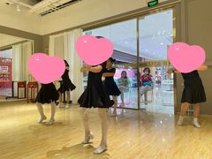 -炫艺舞蹈培训中心(枫尚奥特莱斯店)